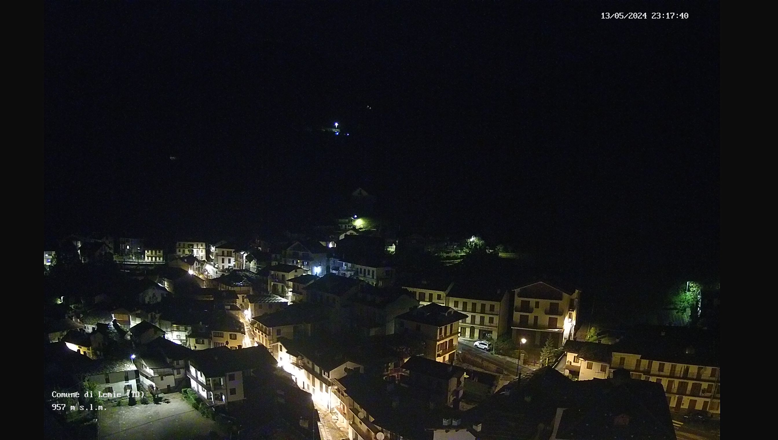 immagine della webcam nei dintorni di Forno Alpi Graie: webcam Lemie