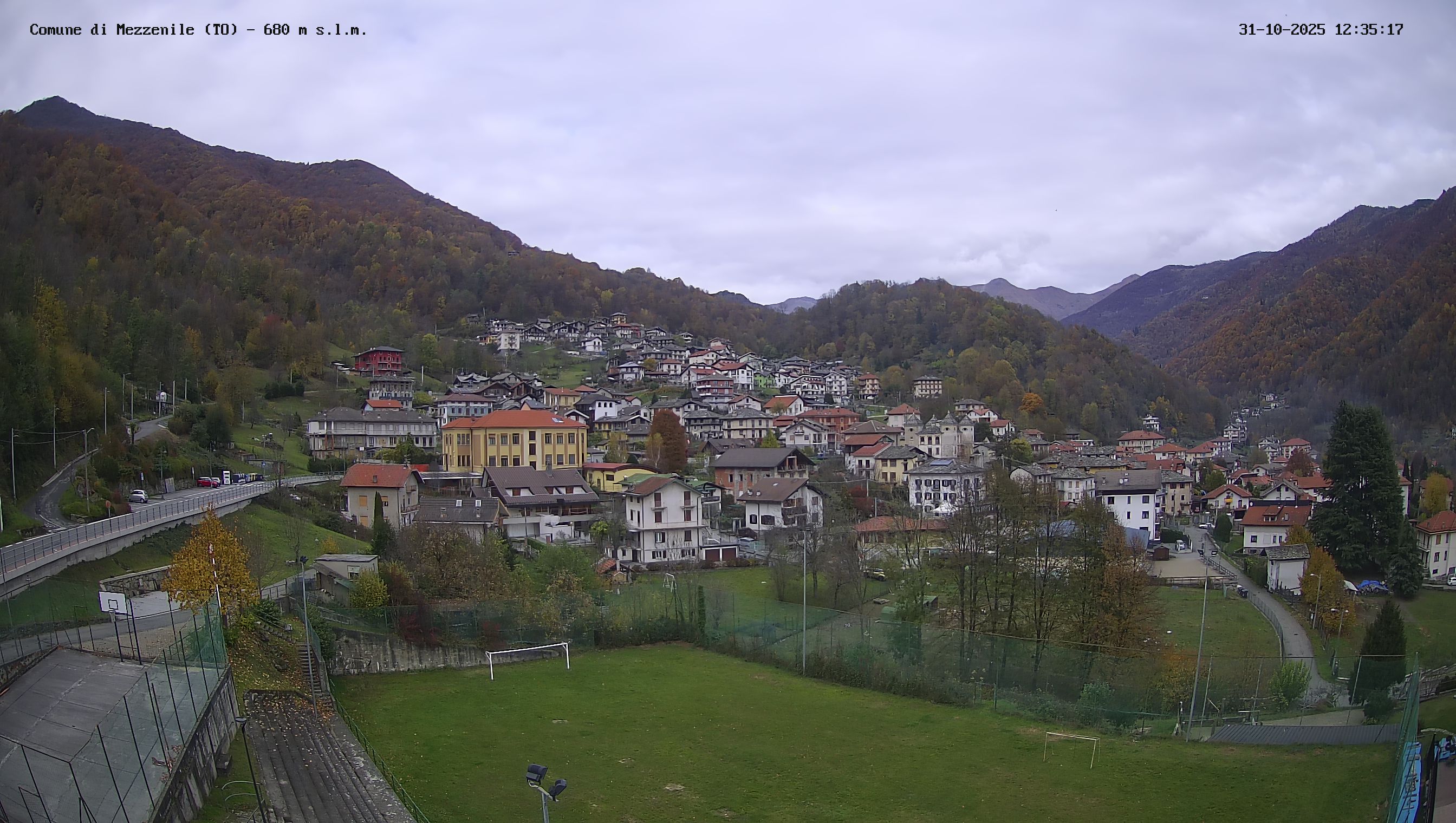 immagine della webcam nei dintorni di Cafasse: webcam Mezzenile